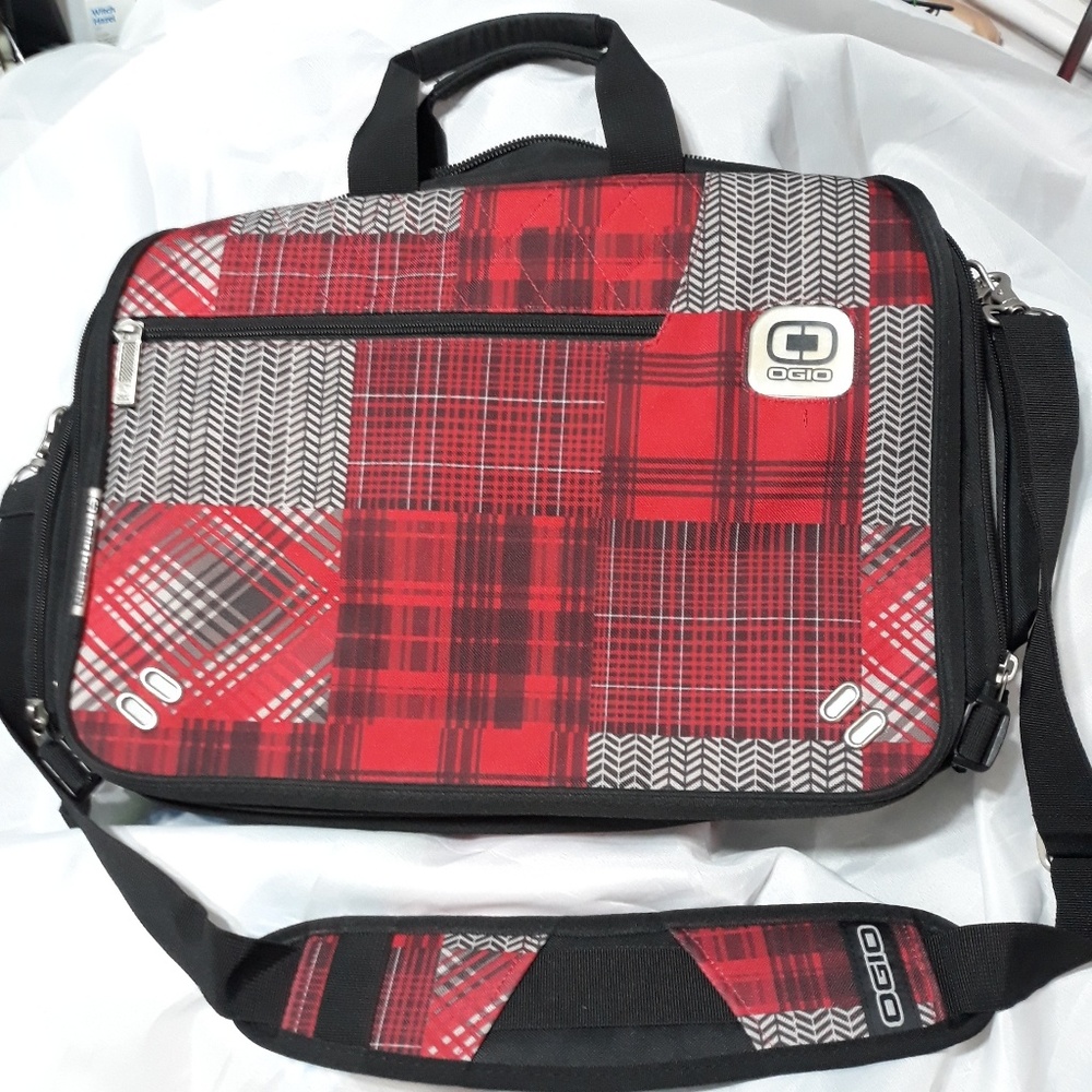 OGIO COMPUTER BAG - Red Plaid